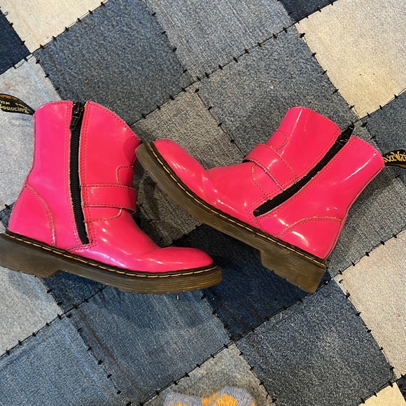 Pink patent Dr Martens - Picture 6 of 6